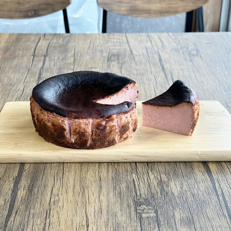 アムバスクチーズケーキ いちご のご紹介