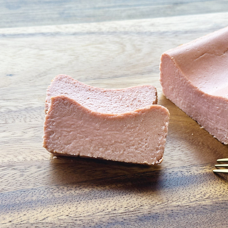いちごのアムテリーヌ 感動チーズケーキ